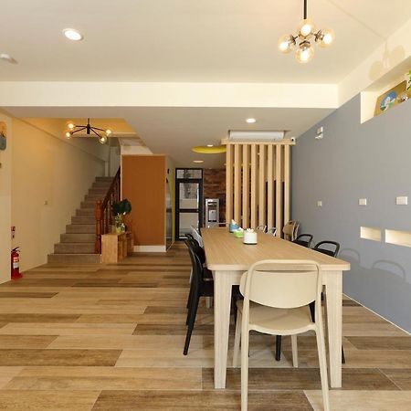 Colorful Balloons Homestay Magong Exterior photo